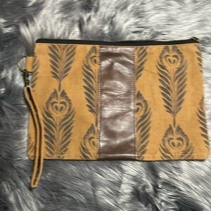 Myra Bag wristlet